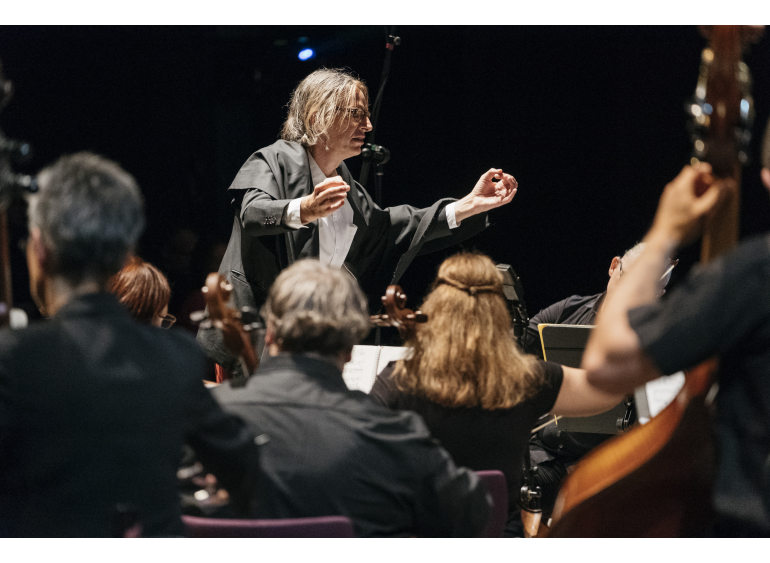 Christian von Borries, “Land of Music”—A New Year’s Concert, 2018, musical performance, steirischer herbst, photo: Clara Wildberger